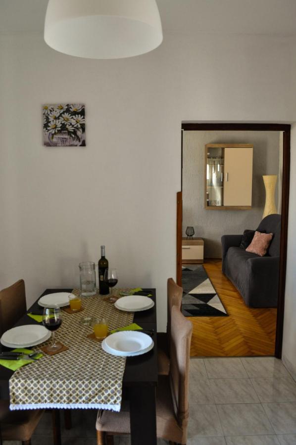 Apartman Anita Buzet Ngoại thất bức ảnh